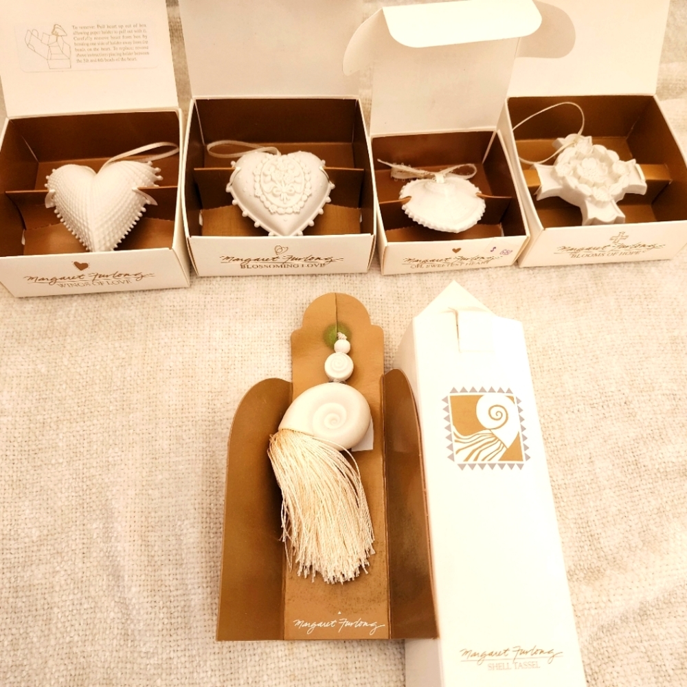 VTG Margaret Furlong Ivory Porcelain Ornament Collection